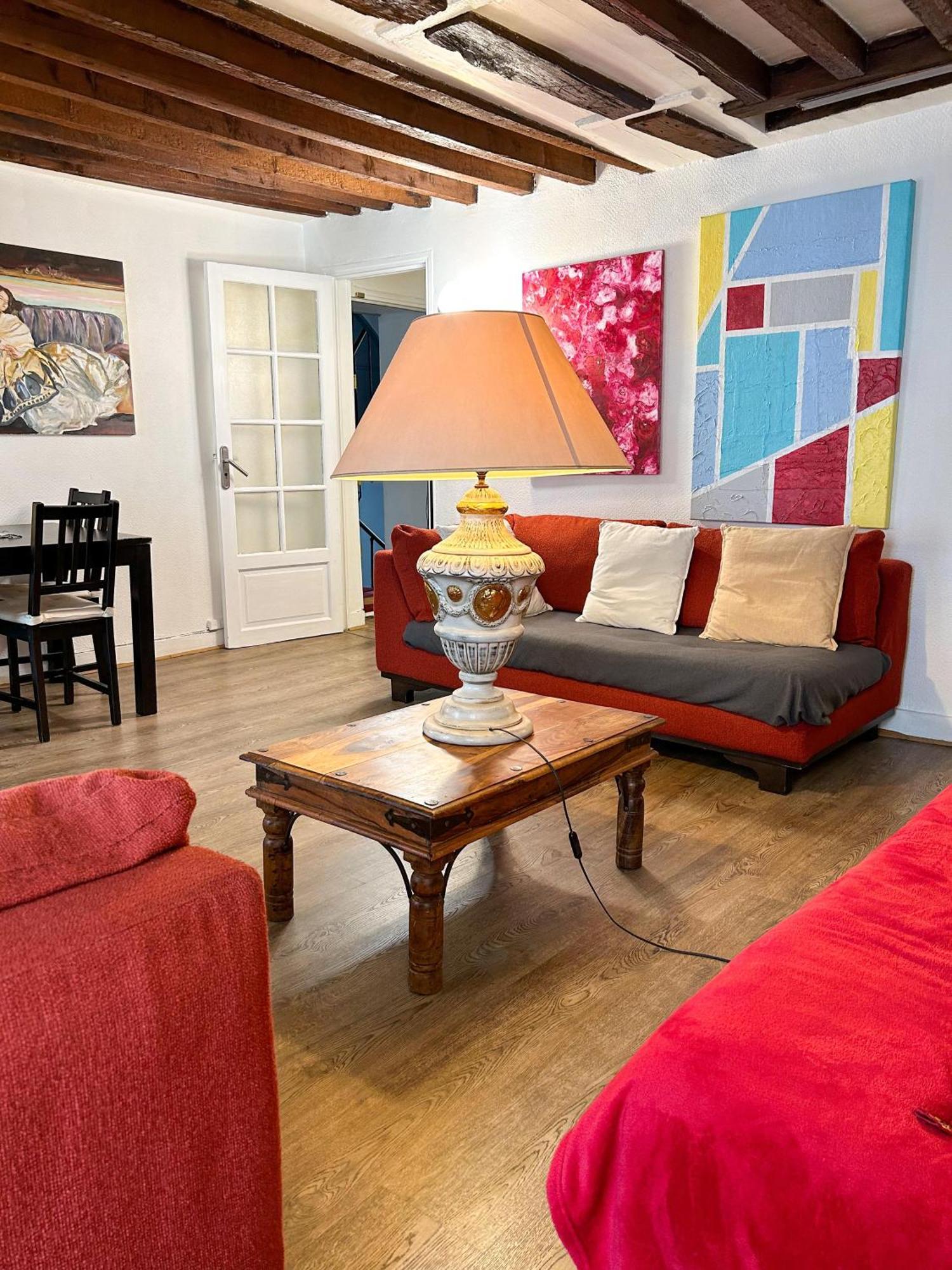Spacious In Montparnasse Paris
