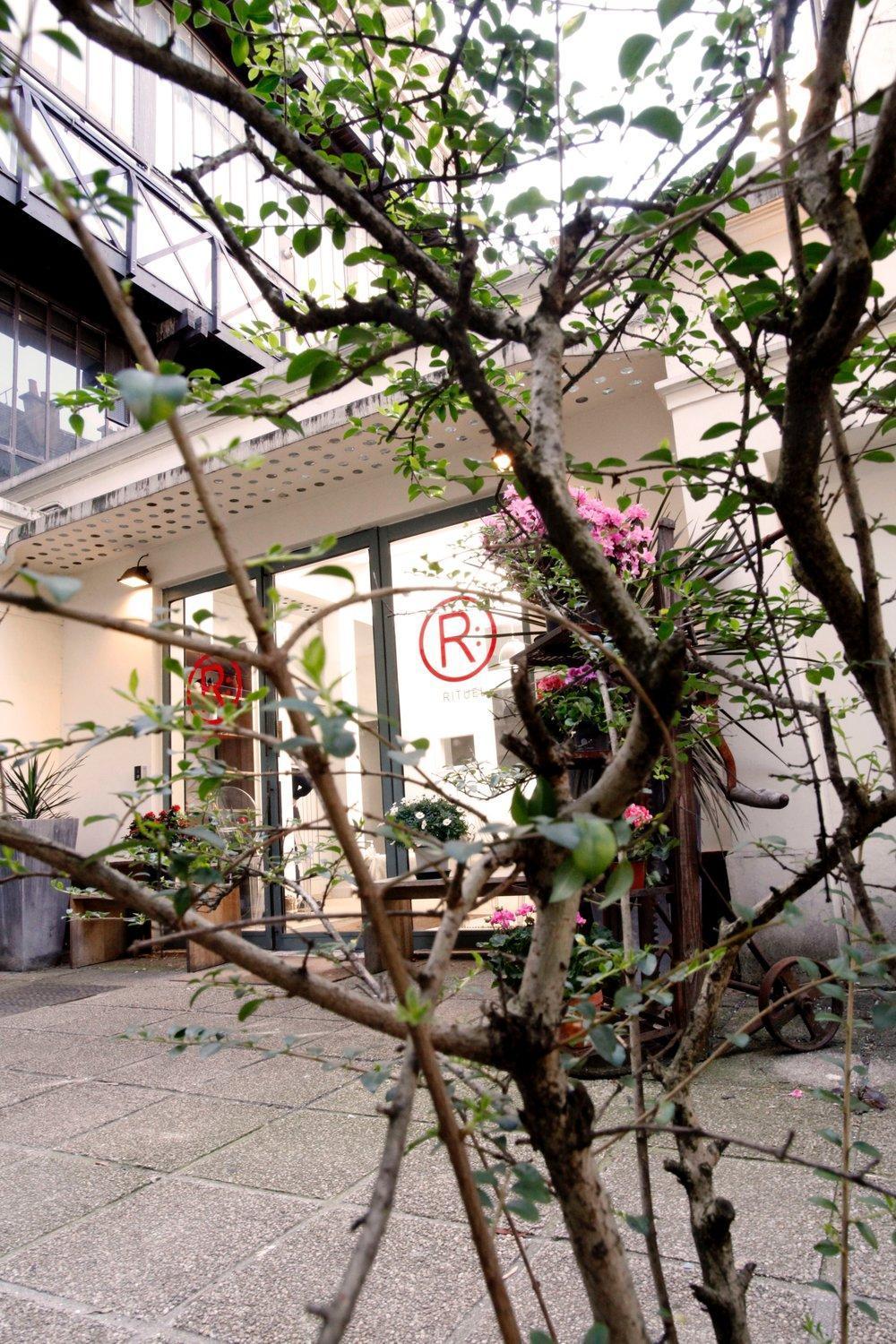 Spacious In Montparnasse Apartment